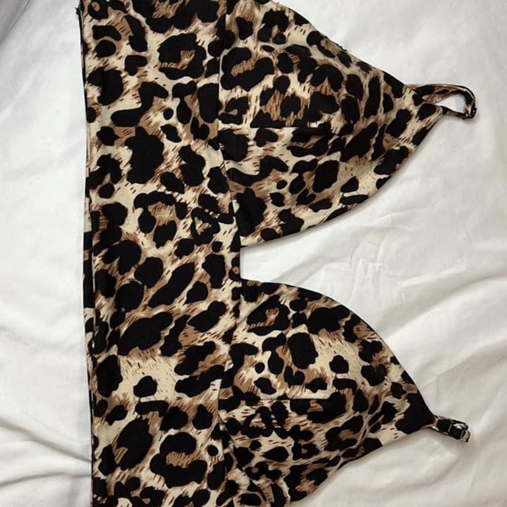 Bralette/ crop top